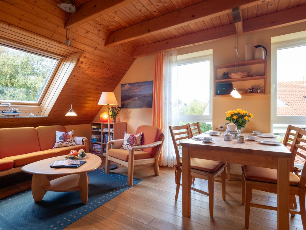 Wohn- und Essbereich der Wohnung Nordlicht